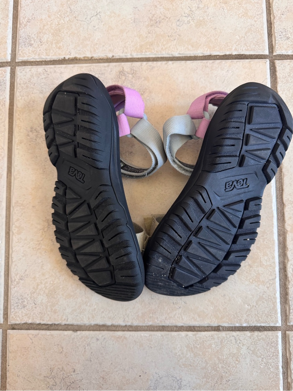 TEVA Hurricane XLT2 Eucalyptus Peach Bloom Strappy Sandals - Picture 2 of 8